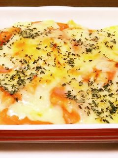 餅とベーコンのトマトクリームグラタン-レシピのメイン写真