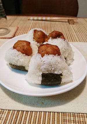 冷凍唐揚げの天むす!-レシピのメイン写真