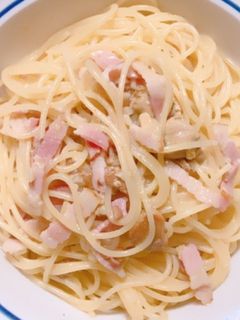 牡蠣のアヒージョ缶でパスタ(レモスコ味)-レシピのメイン写真