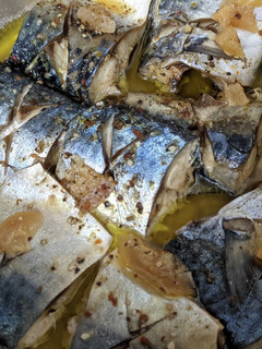 圧力鍋で〜鯖の塩レモンハーブオイル煮-レシピのメイン写真