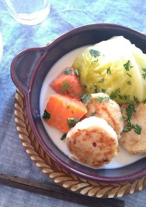 キャベツとつくねのミルク煮-レシピのメイン写真