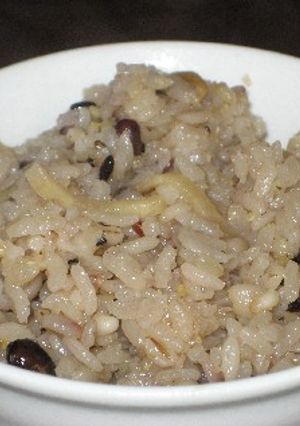 ほかほか♪ 生姜の炊き込みご飯-レシピのメイン写真