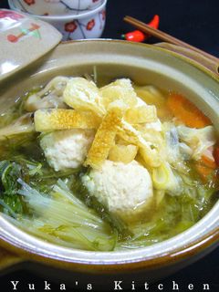 ふんわり鶏団子と水菜のガーリック味噌鍋-レシピのメイン写真