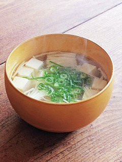 塩麹で★鶏とえのきと豆腐のお吸い物-レシピのメイン写真