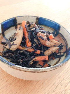 常備菜の定番☆ひじきとちくわの煮物-レシピのメイン写真