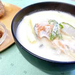 鮭と根菜の粕汁-レシピのメイン写真