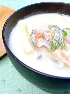 鮭と根菜の粕汁-レシピのメイン写真