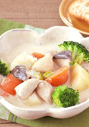 鶏肉と冬野菜の味噌クリームシチュー-レシピのメイン写真