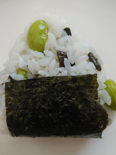 枝豆かぼちゃナッツおむすび-レシピのメイン写真