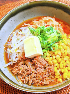 コーンバター辛味噌ラーメン-レシピのメイン写真