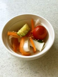 【使いきり】食感ゆたかな野菜の皮ピクルス-レシピのメイン写真