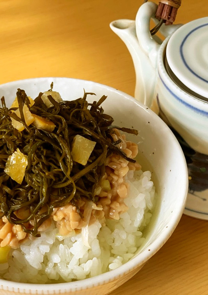 ささっと簡単！柚子薫るひじきの納豆茶漬け-レシピのメイン写真