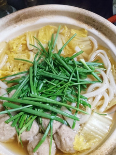簡単!肉団子と白菜のうどんすき〜-レシピのメイン写真
