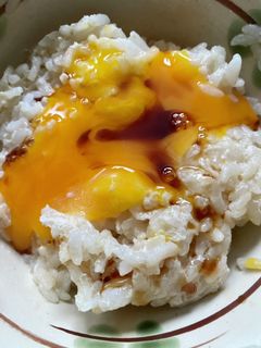 ちょっと変わった卵かけご飯-レシピのメイン写真