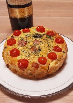 ワインに合う♪トマトの生地なしキッシュ-レシピのメイン写真
