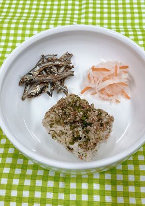 【保育園給食】簡単お正月料理‗紅白なます-レシピのメイン写真