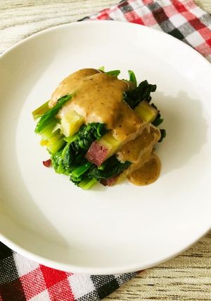 ほうれん草とサツマイモのごま味噌あえ-レシピのメイン写真