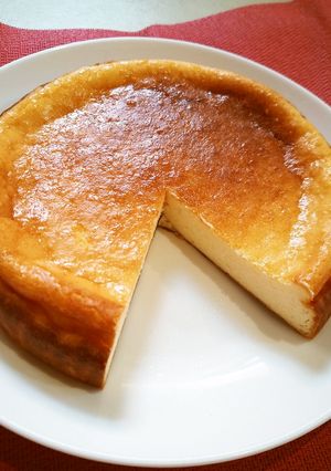 ベイクドチーズケーキ。生クリーム200-レシピのメイン写真