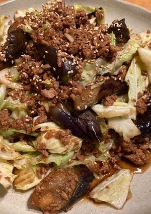 挽肉とナスとキャベツの味噌炒め-レシピのメイン写真