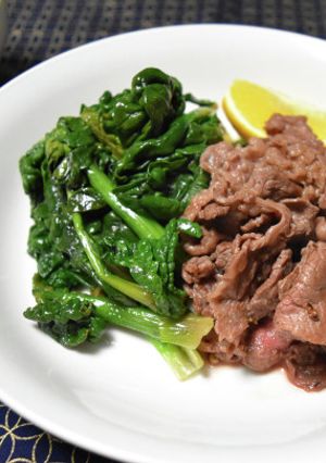 ちぢみほうれん草のバター蒸しと牛肉炒め-レシピのメイン写真