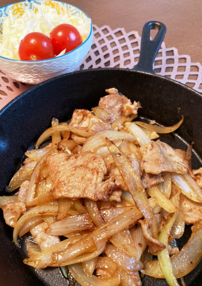 シロさんの玉ねぎたっぷり豚のしょうが焼き-レシピのメイン写真