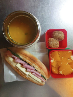 JK☆ハムとクリームチーズのサンドイッチ-レシピのメイン写真