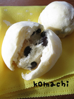 お豆たっぷり♪黒豆ぱん-レシピのメイン写真