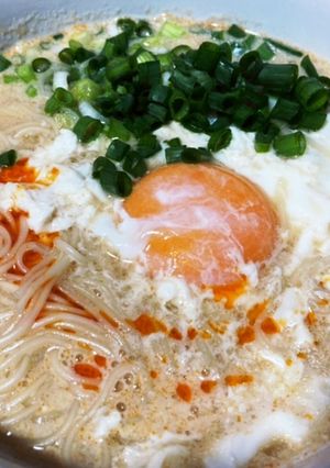 なんちゃって〜豚骨風味⁈のあったか素麺-レシピのメイン写真