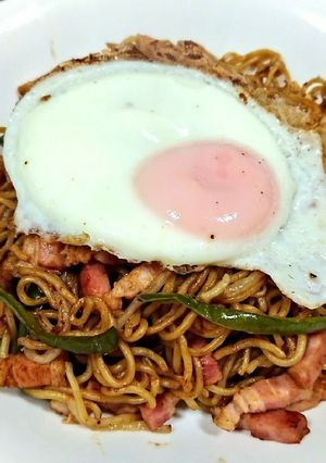 原形ベーコンで作る焼きそば-レシピのメイン写真