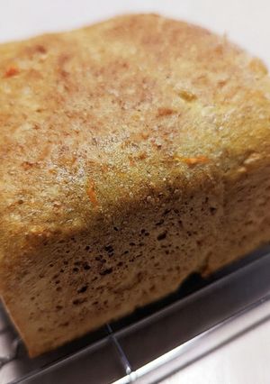 身体が喜ぶパン❀人参全粒粉食パン-レシピのメイン写真