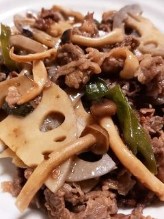 簡単♪︎牛肉とレンコンの中華風炒め♡♡♡-レシピのメイン写真