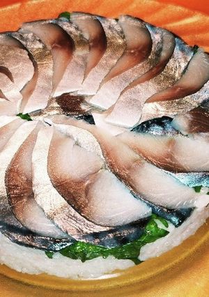 簡単!スーパーの真空〆鯖で、鯖寿司-レシピのメイン写真