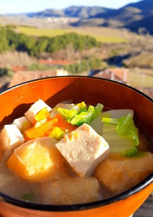 自家製麦味噌で野菜と豆腐の味噌汁-レシピのメイン写真