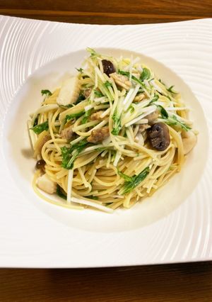 シーフードアヒージョの残りと水菜のパスタ-レシピのメイン写真