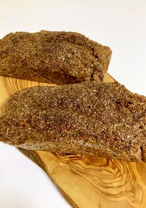 キヌアのパン〜ヘルシーすぎる！-レシピのメイン写真