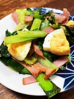 ターサイとベーコンのソテー〜茹で卵入り〜-レシピのメイン写真