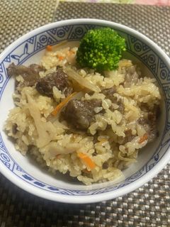 牛肉と牛蒡と蓮根の炊き込みご飯 -レシピのメイン写真