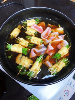 うまカンタン!油揚げと水菜の鍋-レシピのメイン写真