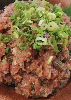 おつまみにピッタリ！薬味たっぷりなめろう-レシピのメイン写真