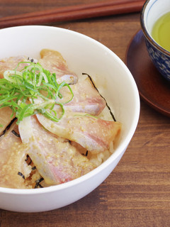 ぶりごま丼-レシピのメイン写真