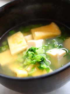 大根の葉入り♪油揚げ&豆腐の味噌汁-レシピのメイン写真