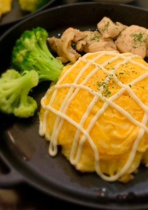 鮭フレークバターライスの簡単！オムライス-レシピのメイン写真