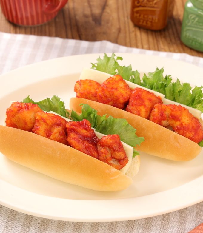 ヤンニョムチキンサンド by イオン 【クックパッド】 簡単おいしい