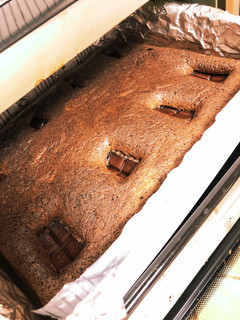 材料4つ チョコケーキ-レシピのメイン写真