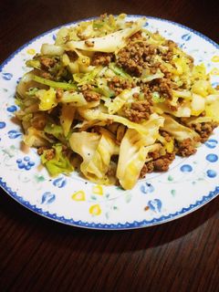 簡単☆キャベツと挽き肉のカレー風味炒め-レシピのメイン写真