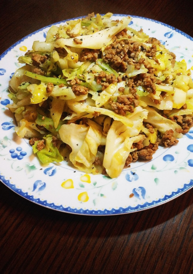簡単☆キャベツと挽き肉のカレー風味炒め-レシピのメイン写真
