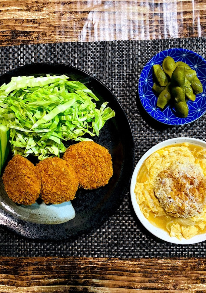 キャベツと菜の花のメンチと卵とじ-レシピのメイン写真