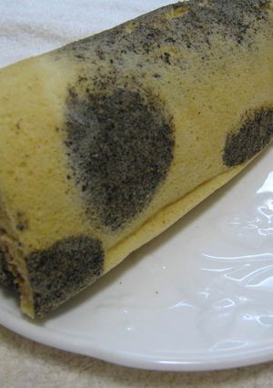 ウッシシ☆牛模様♪ロールケーキ-レシピのメイン写真