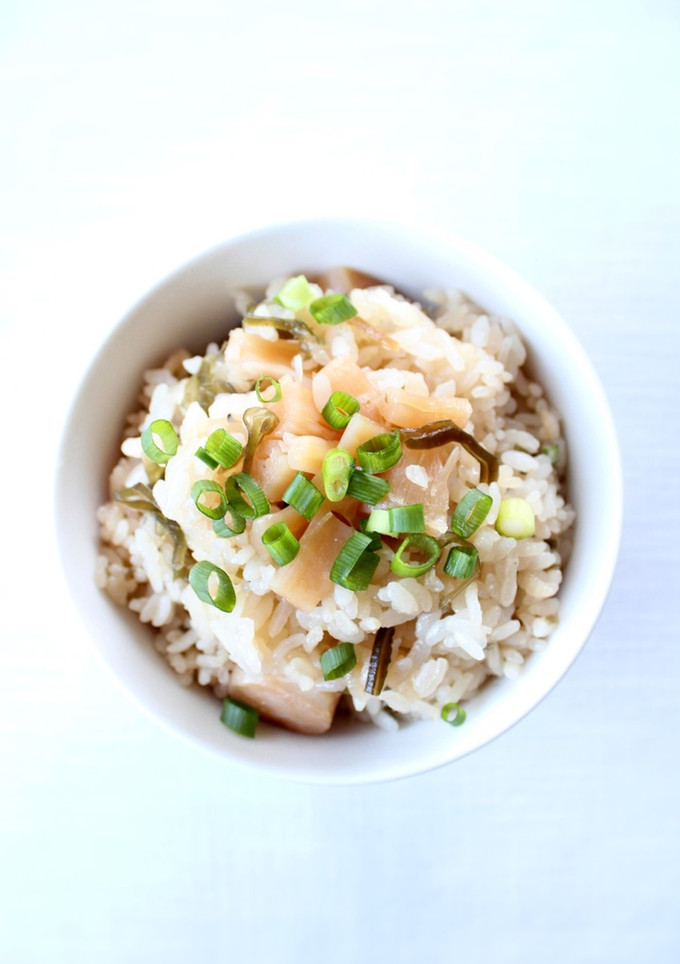 簡単に【貝柱と塩昆布の炊き込みご飯】-レシピのメイン写真