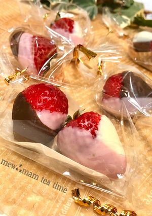 母の日に♡2色の苺チョコレート-レシピのメイン写真